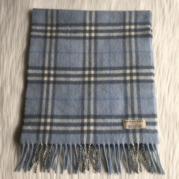 Burberry Scarf - Picture 1 of 4